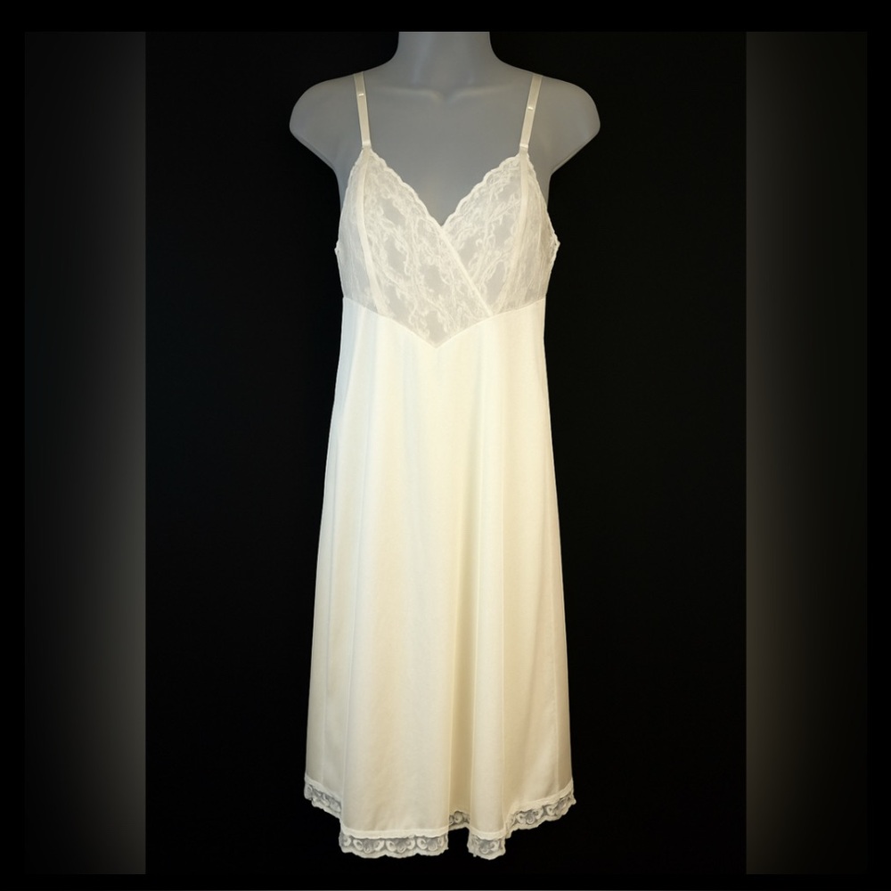 Vintage Vanity Fair Satin Lace Midi Slip Dress Chemise Sz 32 Ivory Romantic 70s